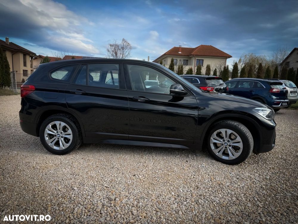 BMW X1 xDrive25e Sport Line - 3