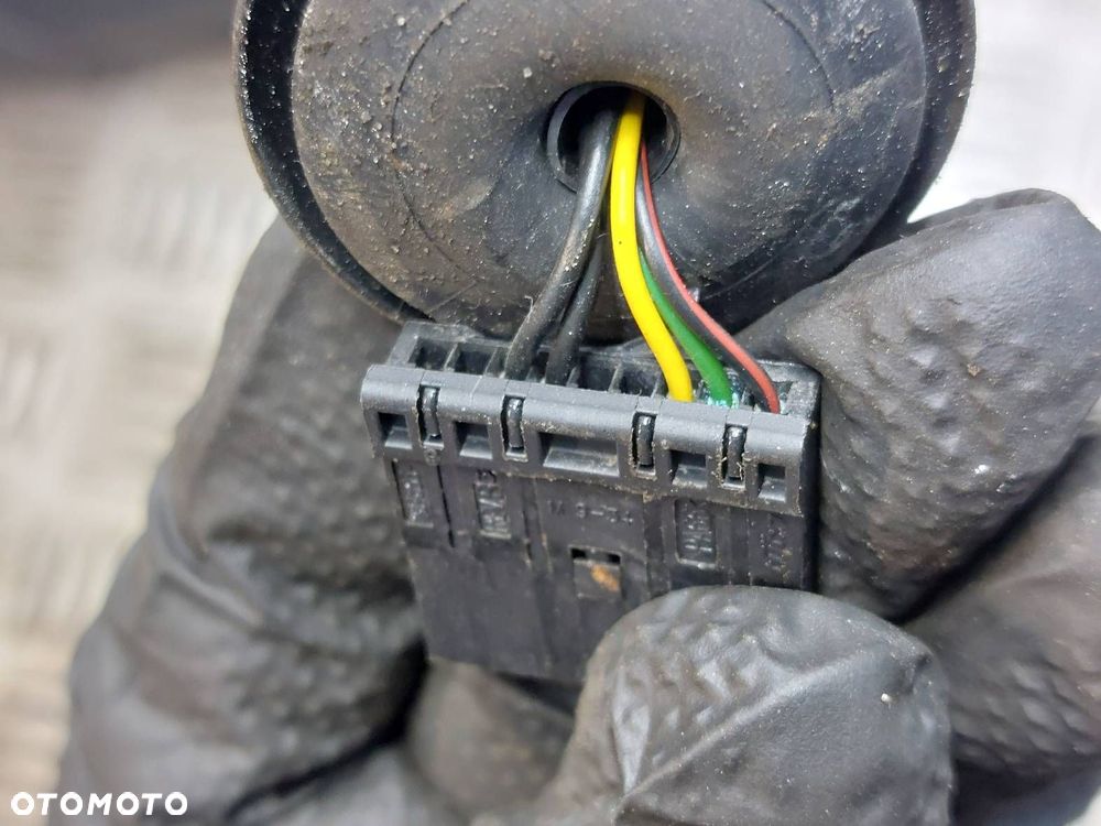 LUSTERKO LEWE ELEKTRYCZNE OPEL ASTRA J Z22A 5 PIN EU - 6