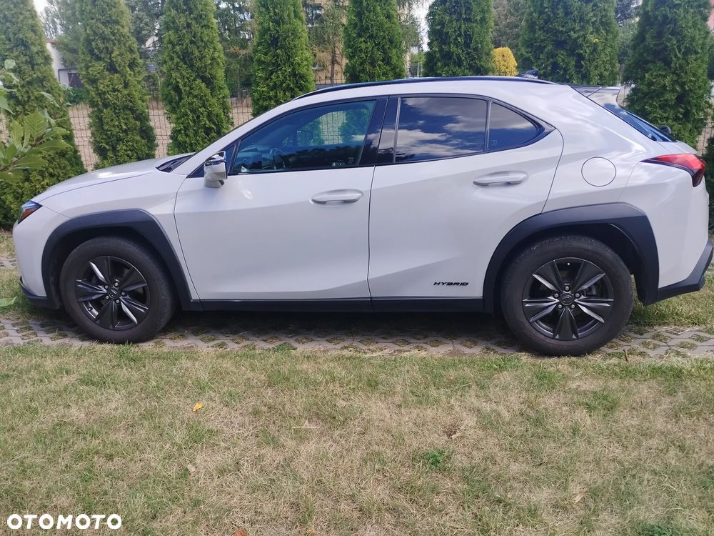 Lexus UX 250h Elegance 2WD - 3