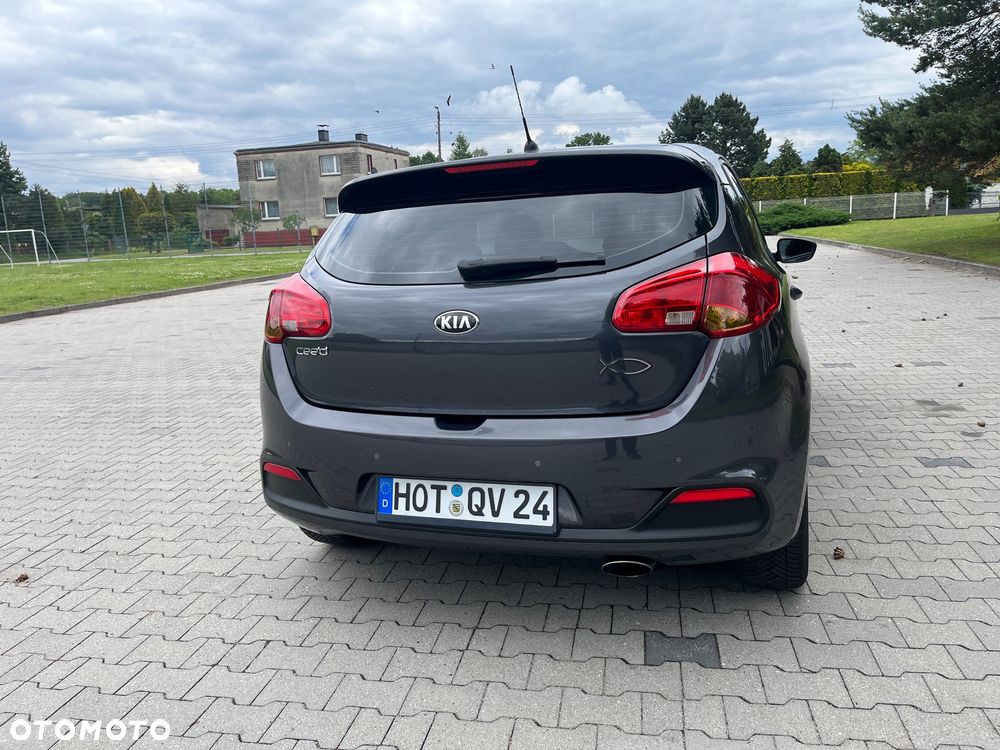 Kia Ceed 1.6 GDI Vision - 24