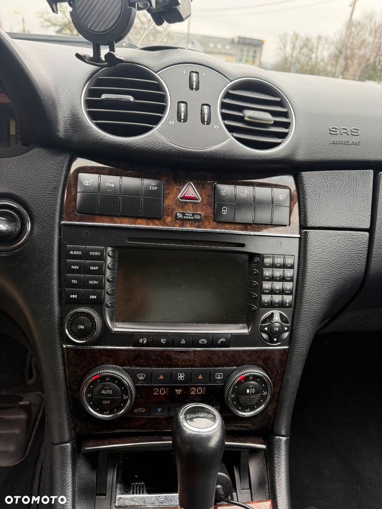 Mercedes-Benz CLK 320 CDI 7G-TRONIC Avantgarde - 17