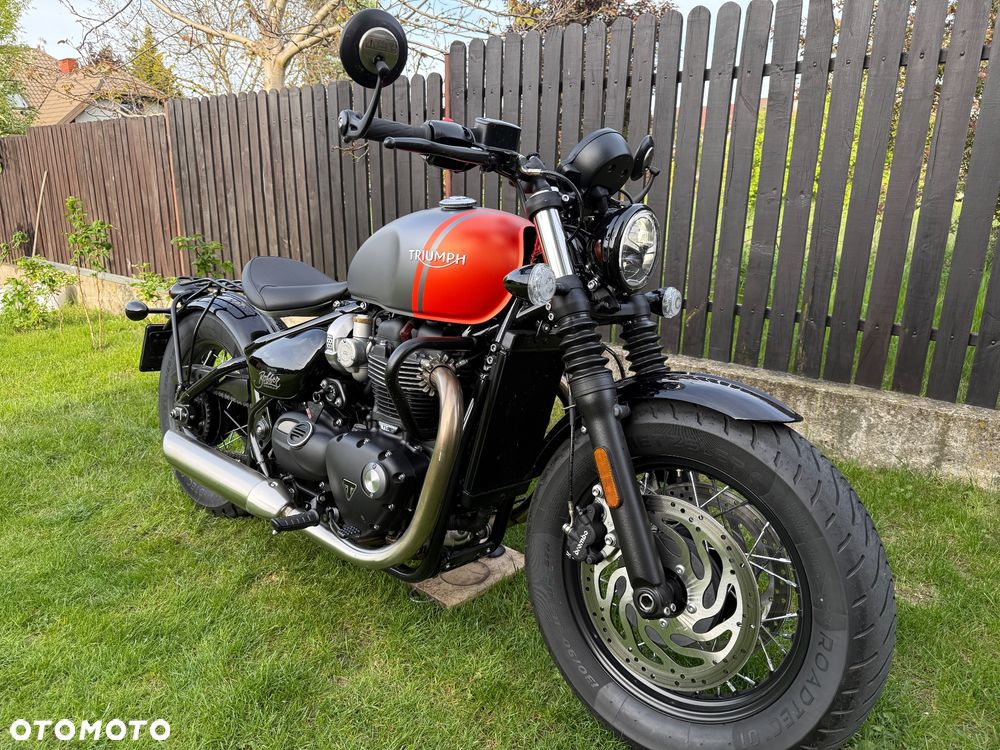 Triumph Bonneville Bobber - 1