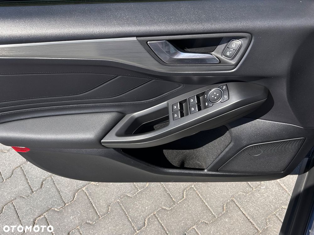 Ford Focus 2.0 TDCi Titanium ASS PowerShift - 21