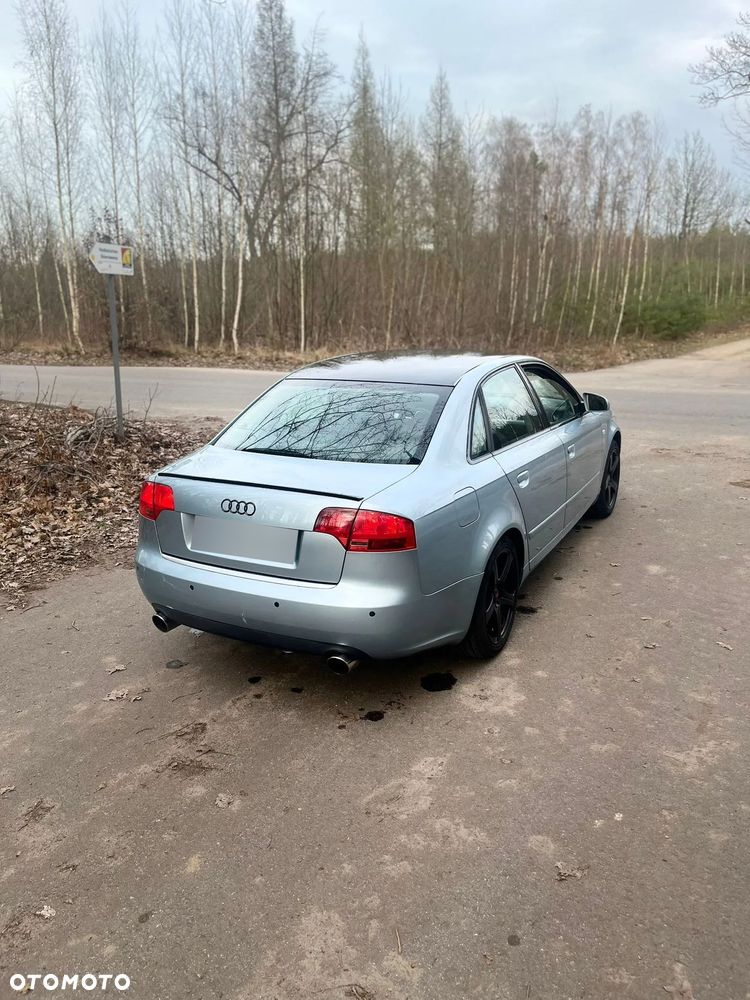 Audi A4 Limousine 1.8T - 1