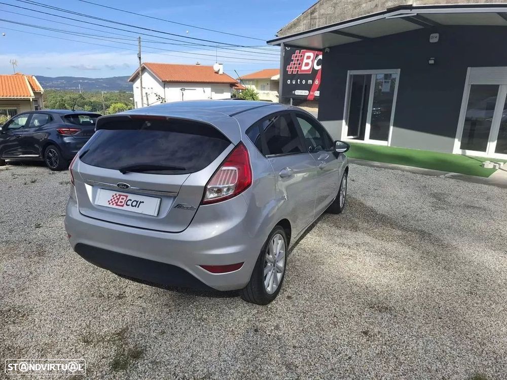 Ford Fiesta 1.0 Ti-VCT Titanium - 29