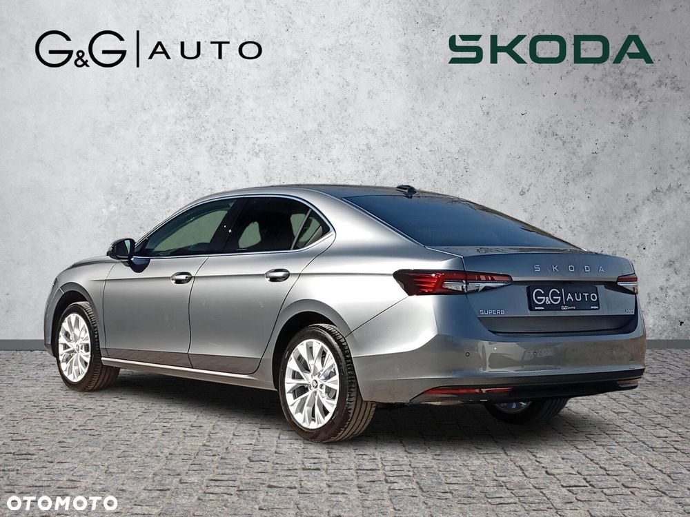 Skoda Superb 2.0 TDI SCR 4x4 Edition 130 DSG - 4