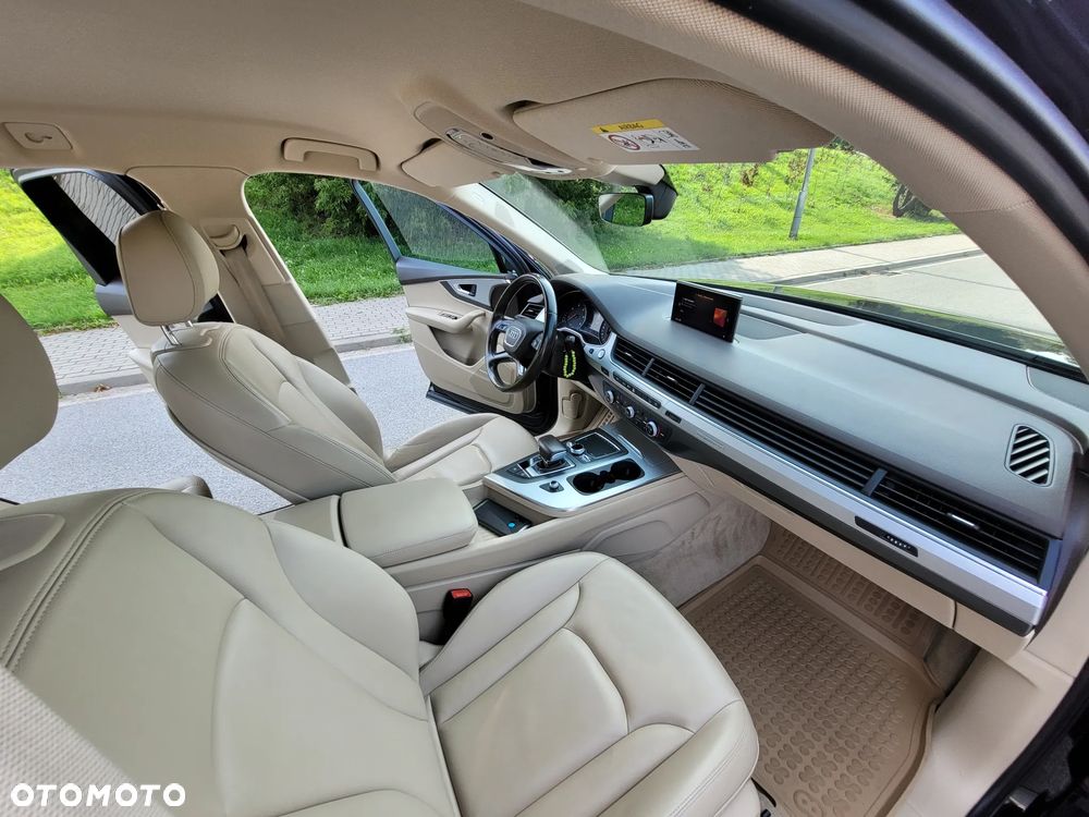 Audi Q7 - 18