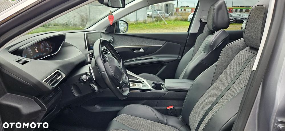 Peugeot 3008 - 21