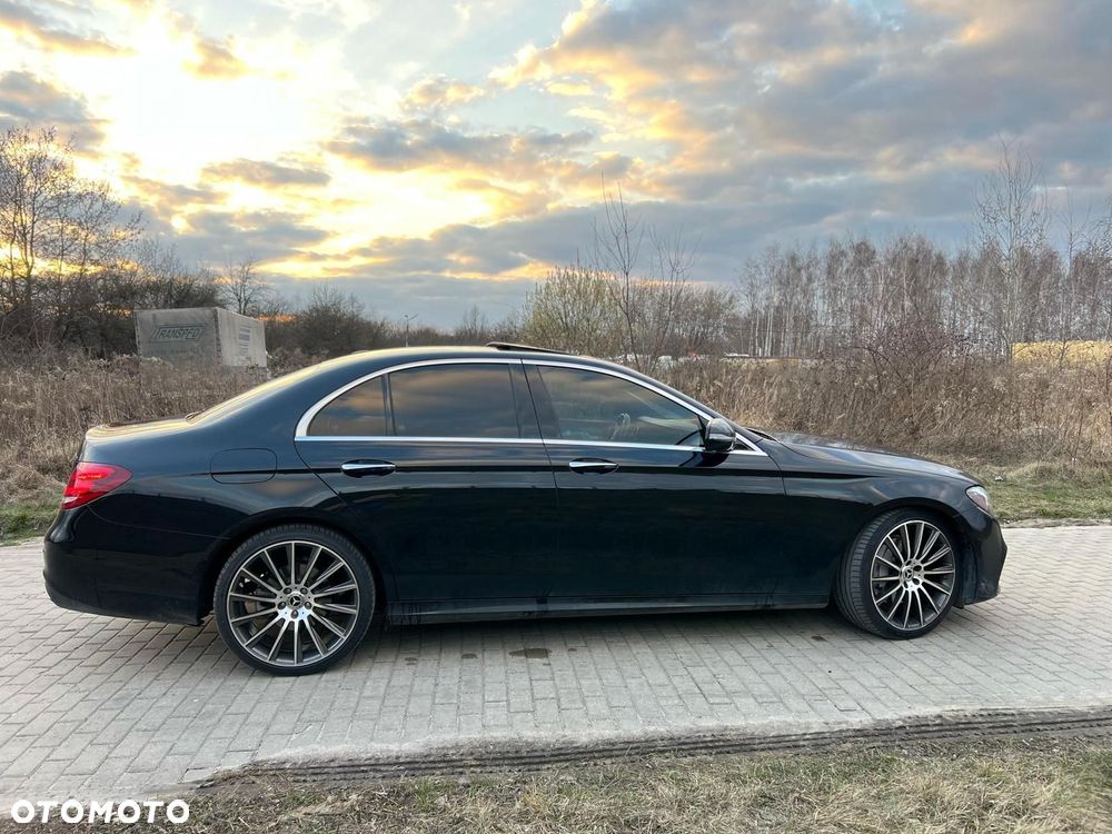 Mercedes-Benz Klasa E 350 9G-TRONIC AMG Line - 7