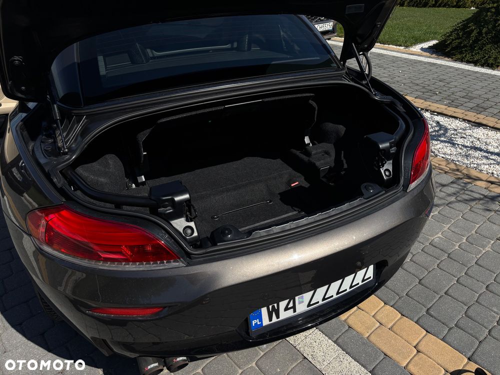 BMW Z4 23i sDrive - 12