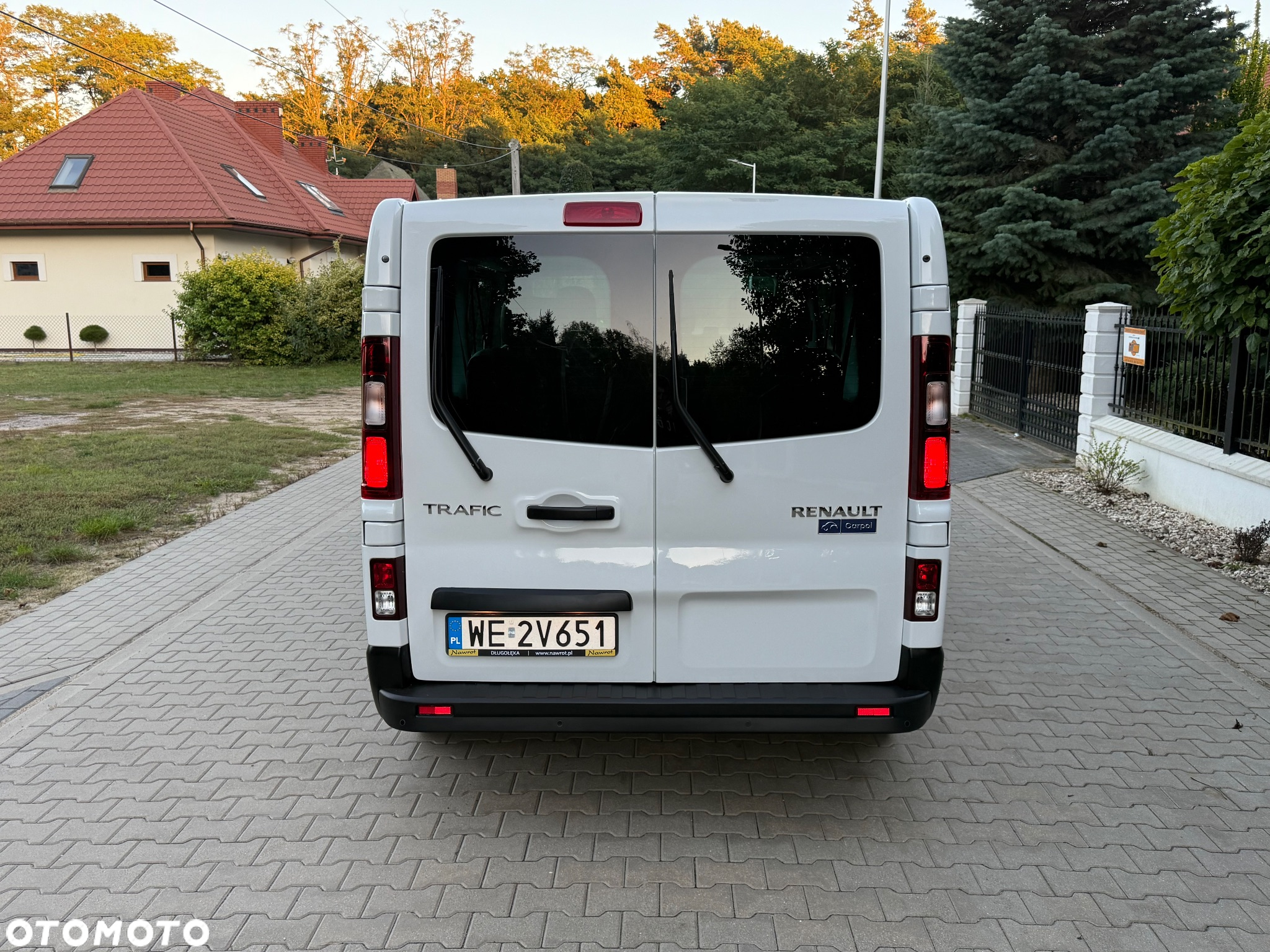 Renault Trafic 2.0 dCi L2H1 HD Business (bryg.) - 6