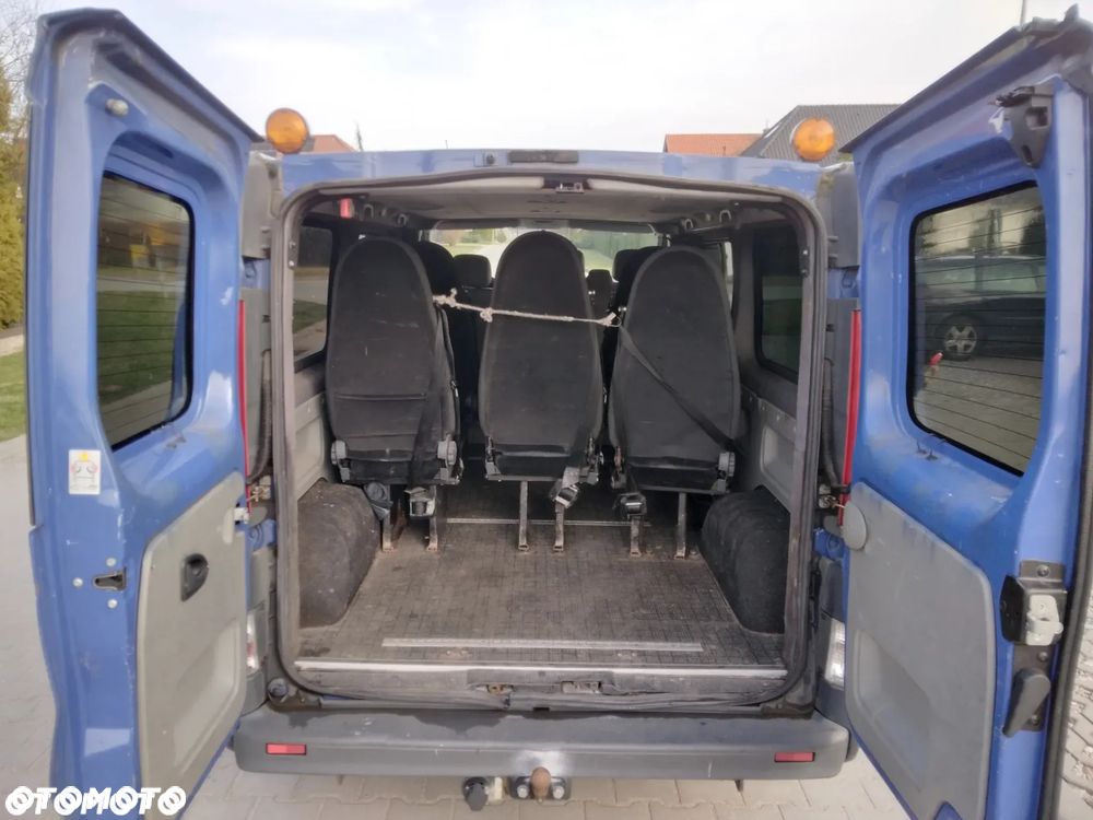 Renault Trafic - 9