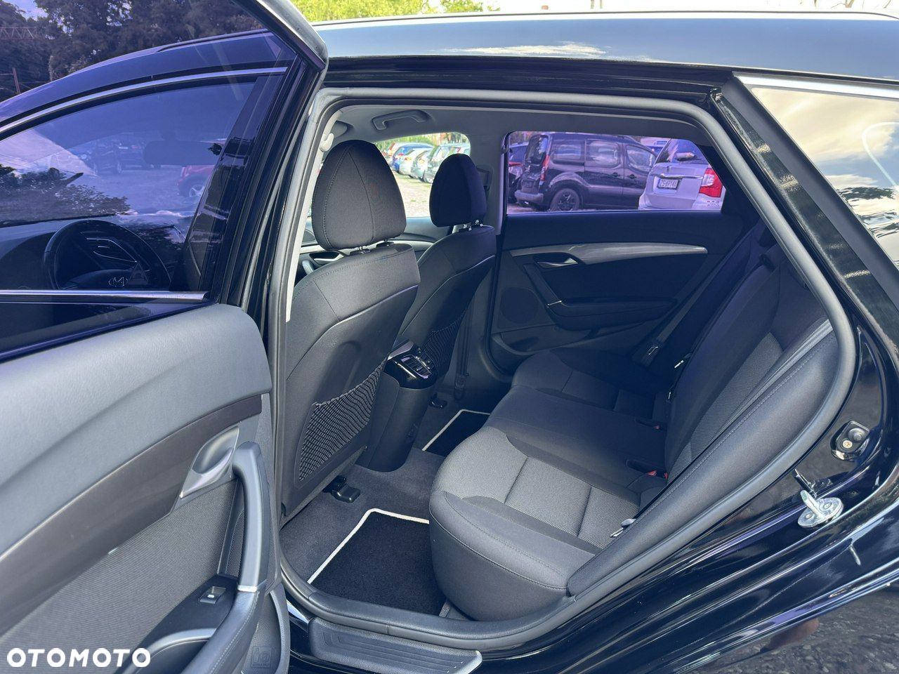 Hyundai i40 - 19