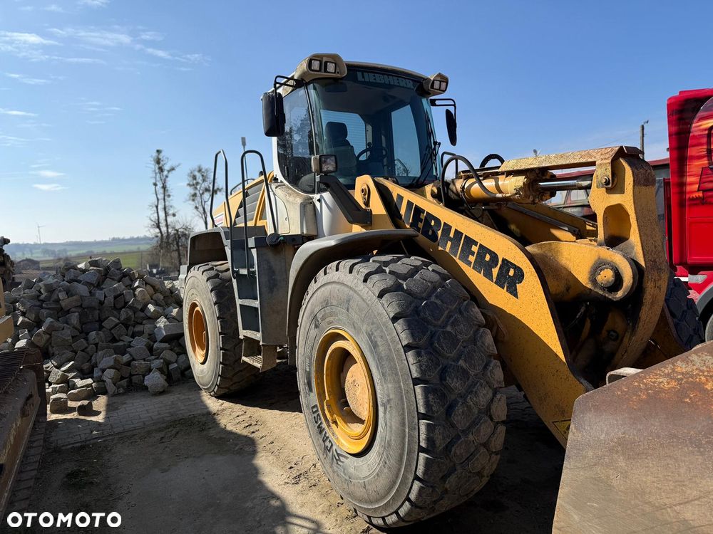 Liebherr L580 - 1