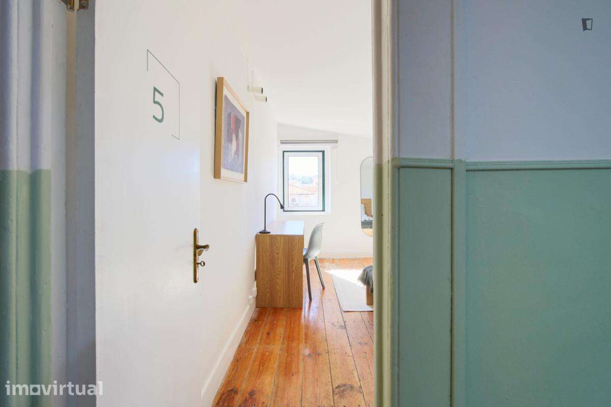 Quarto - localizado em São Bento Lisbon - Grande imagem: 2/30