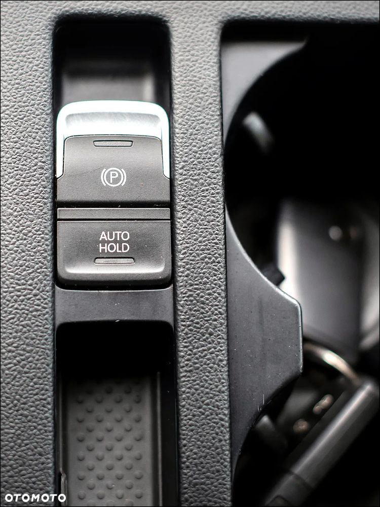 Volkswagen Passat - 29
