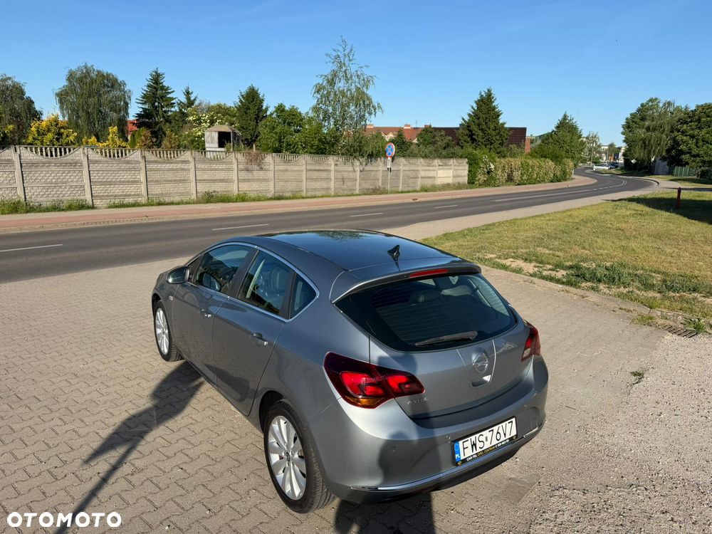 Opel Astra - 15