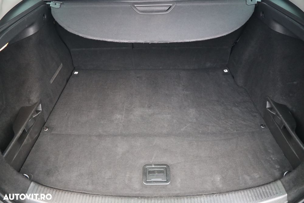 Renault Megane ENERGY dCi 110 Start & Stop Bose Edition - 30