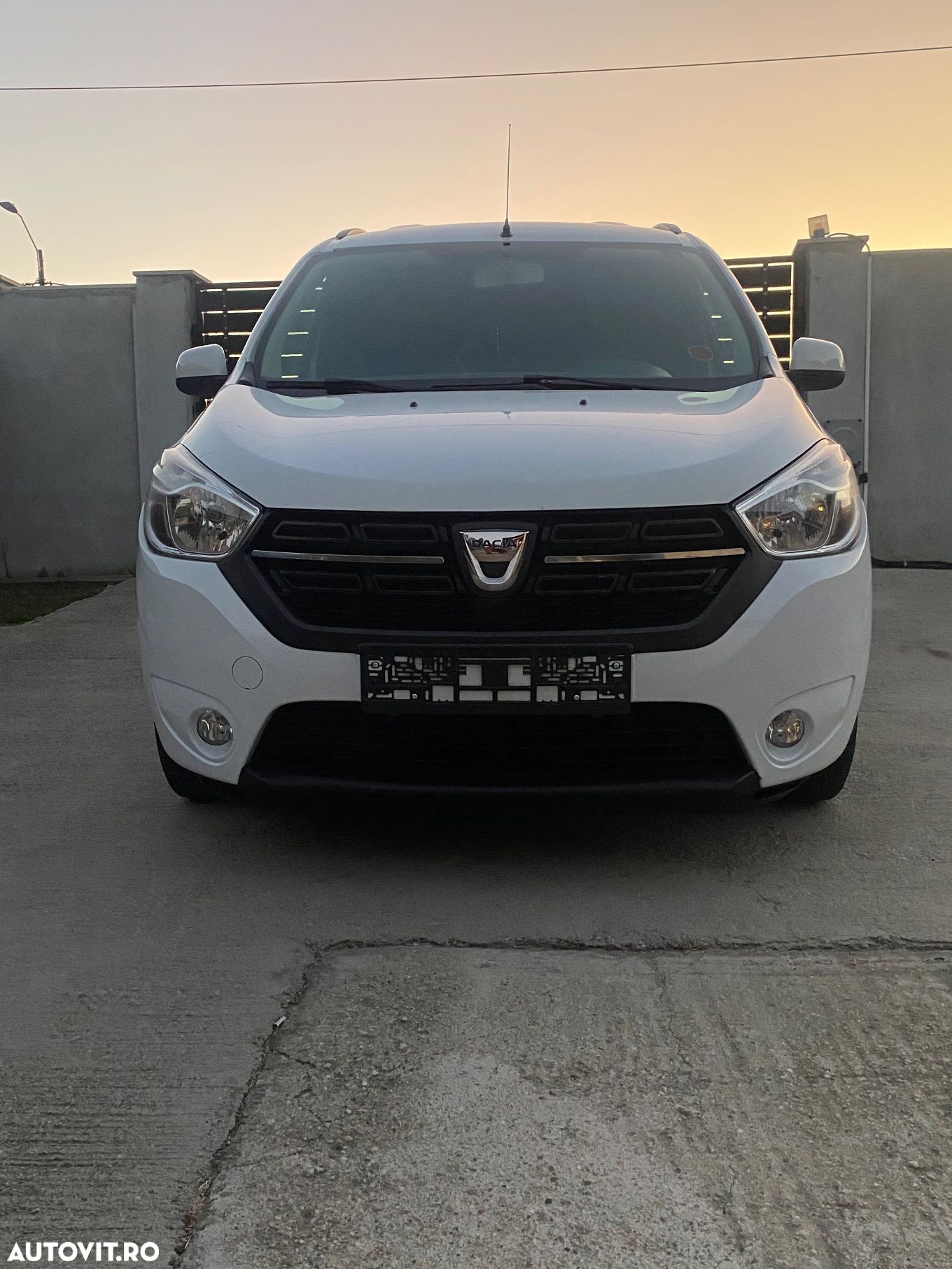 Dacia Lodgy - 1