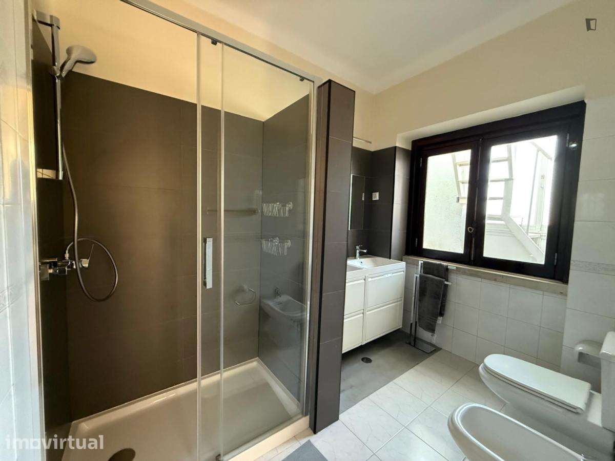 Quarto - localizado em Alvalade Lisbon - Grande imagem: 4/10