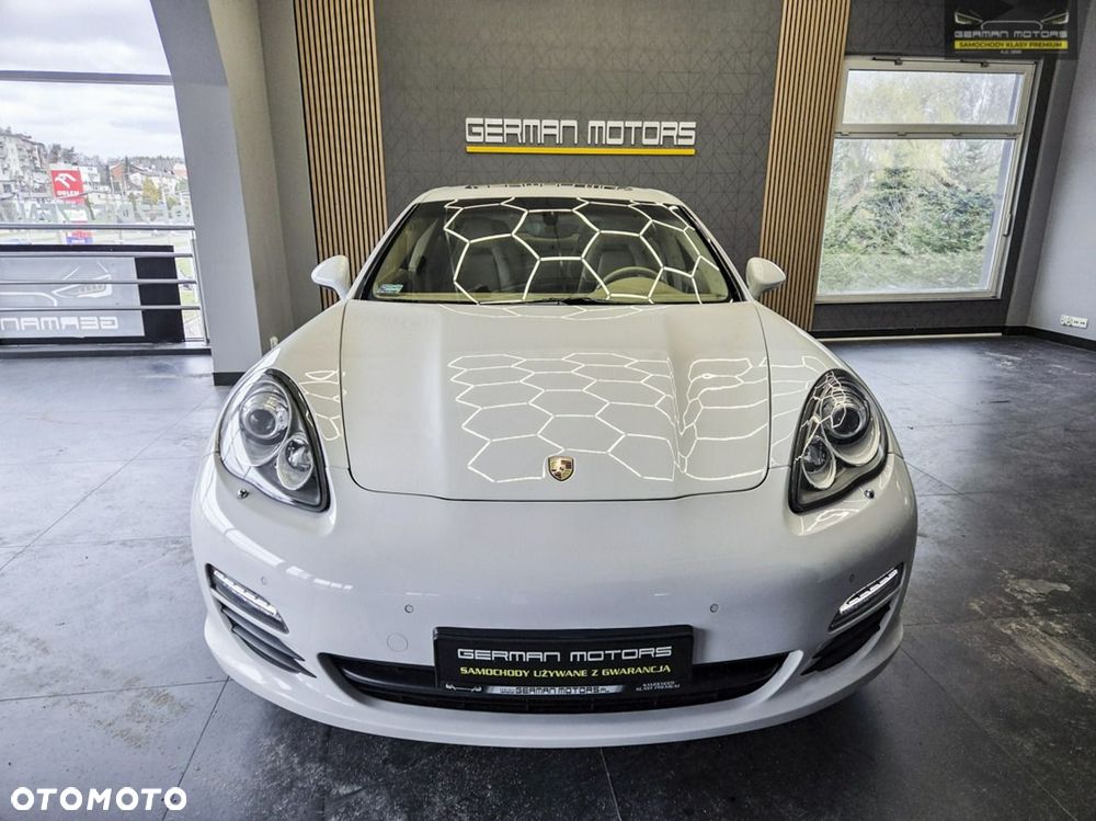 Porsche Panamera 4 PDK Edition - 17