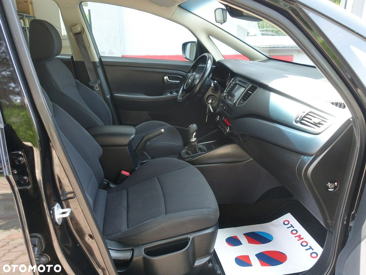 Kia Carens 1.6 GDI L 7os EU6 - 13
