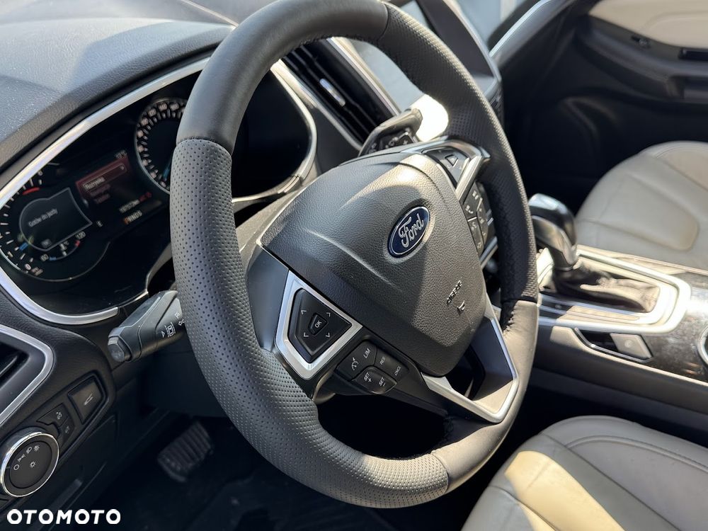 Ford S-Max 2.0 TDCi Bi-Turbo Titanium PowerShift - 18