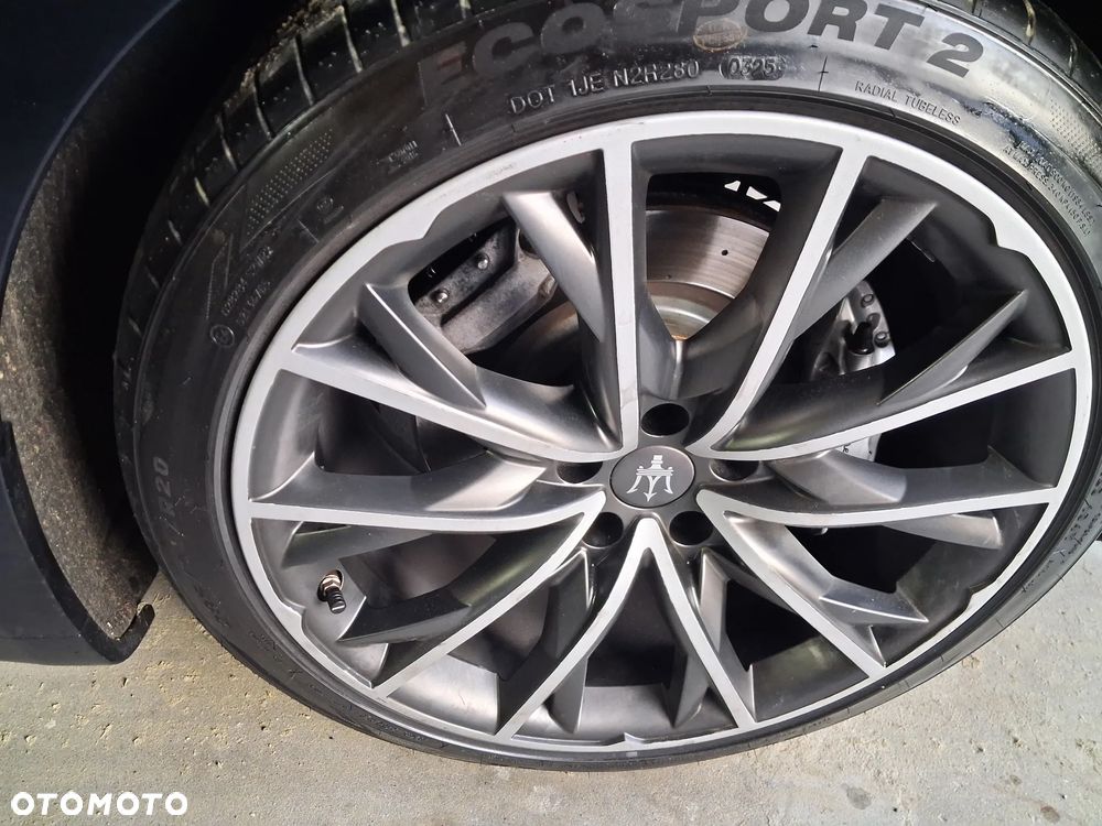 Maserati Ghibli S Q4 GranSport - 34