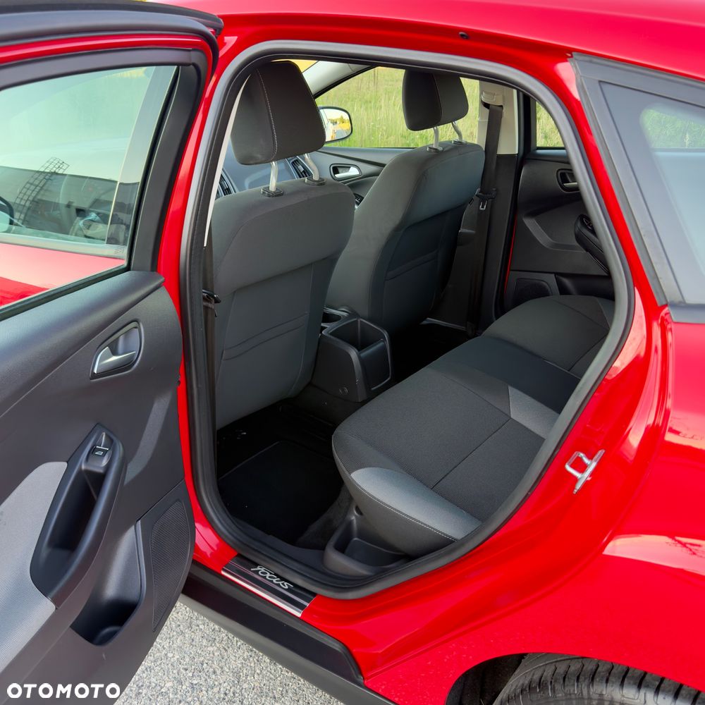 Ford Focus 1.6 Titanium - 14