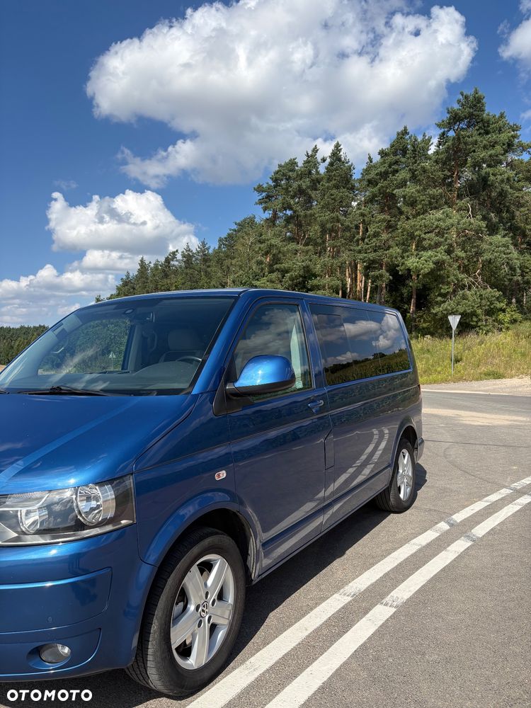Volkswagen Caravelle - 3