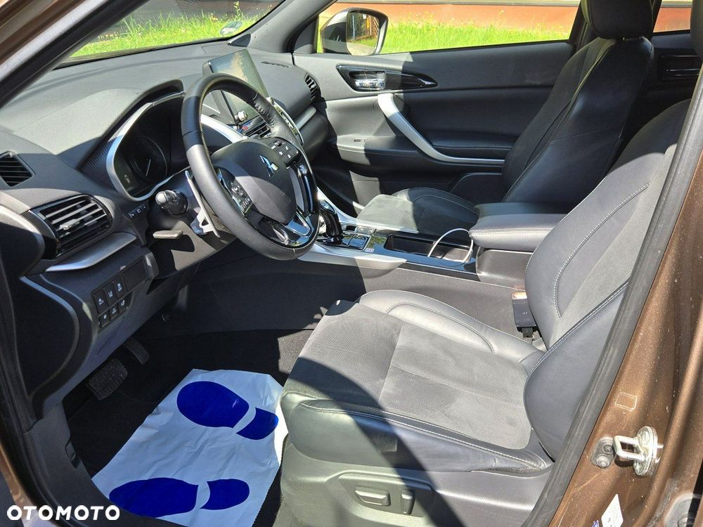 Mitsubishi Eclipse Cross - 18