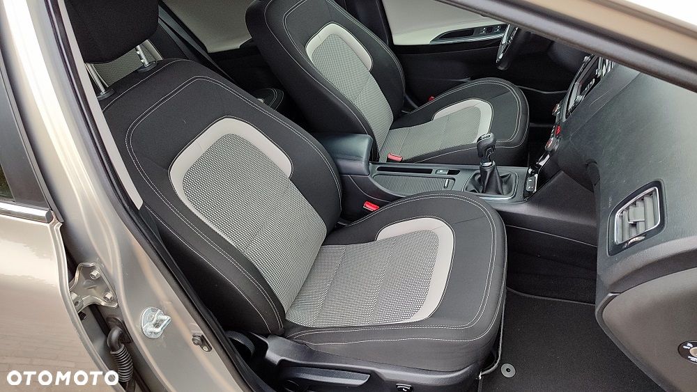 Kia Ceed 1.6 GDI XL - 30