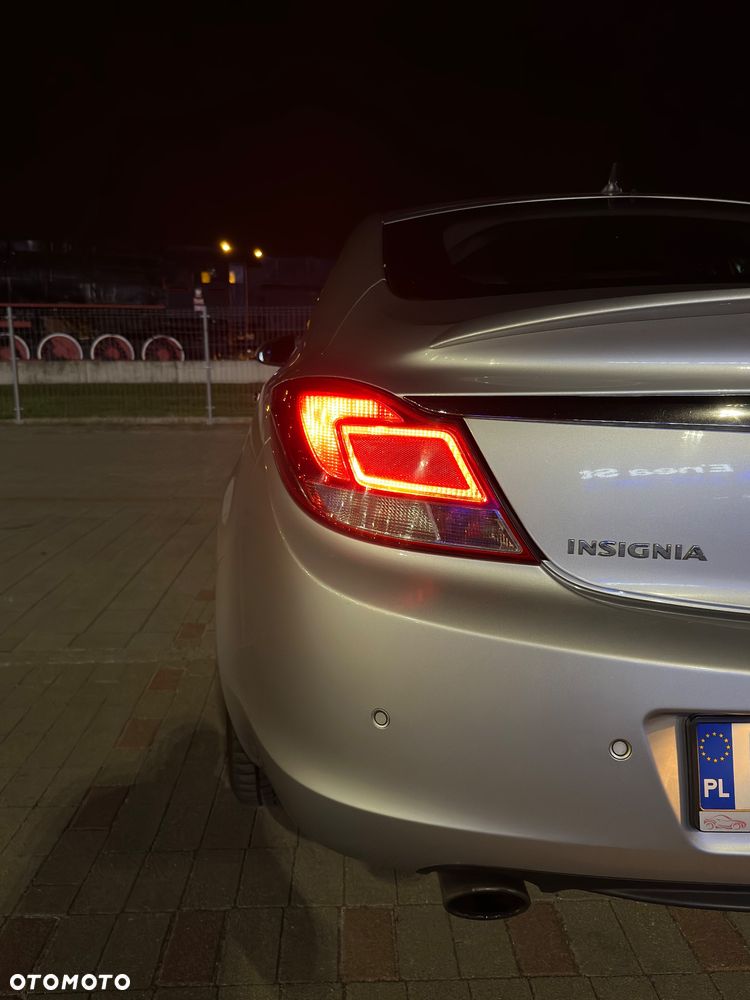 Opel Insignia 2.0 Turbo 4x4 Automatik Cosmo - 18