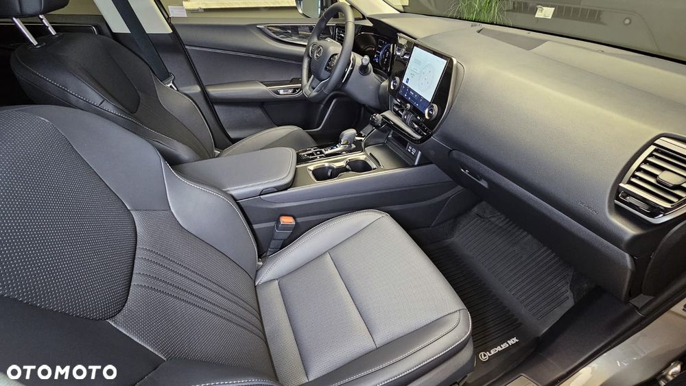 Lexus NX 350h Prestige 2WD - 19