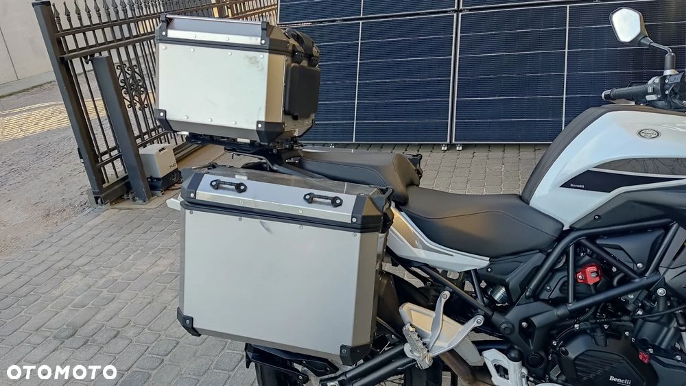 Benelli TRK 502X - 4
