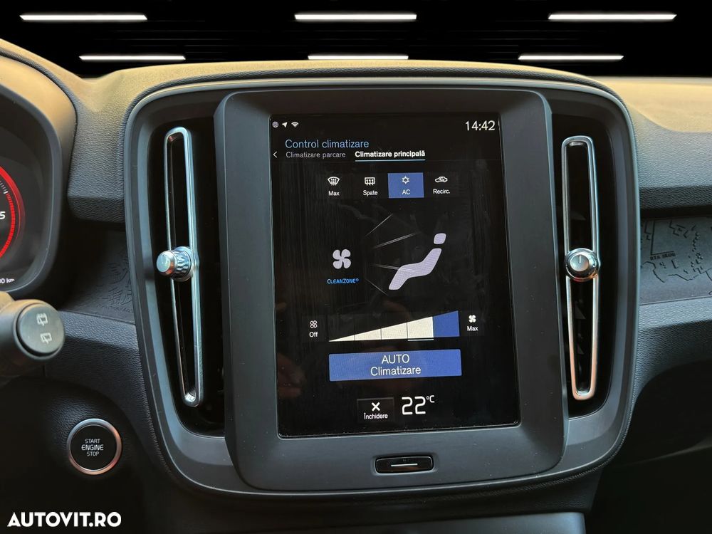Volvo XC 40 D3 Momentum - 13