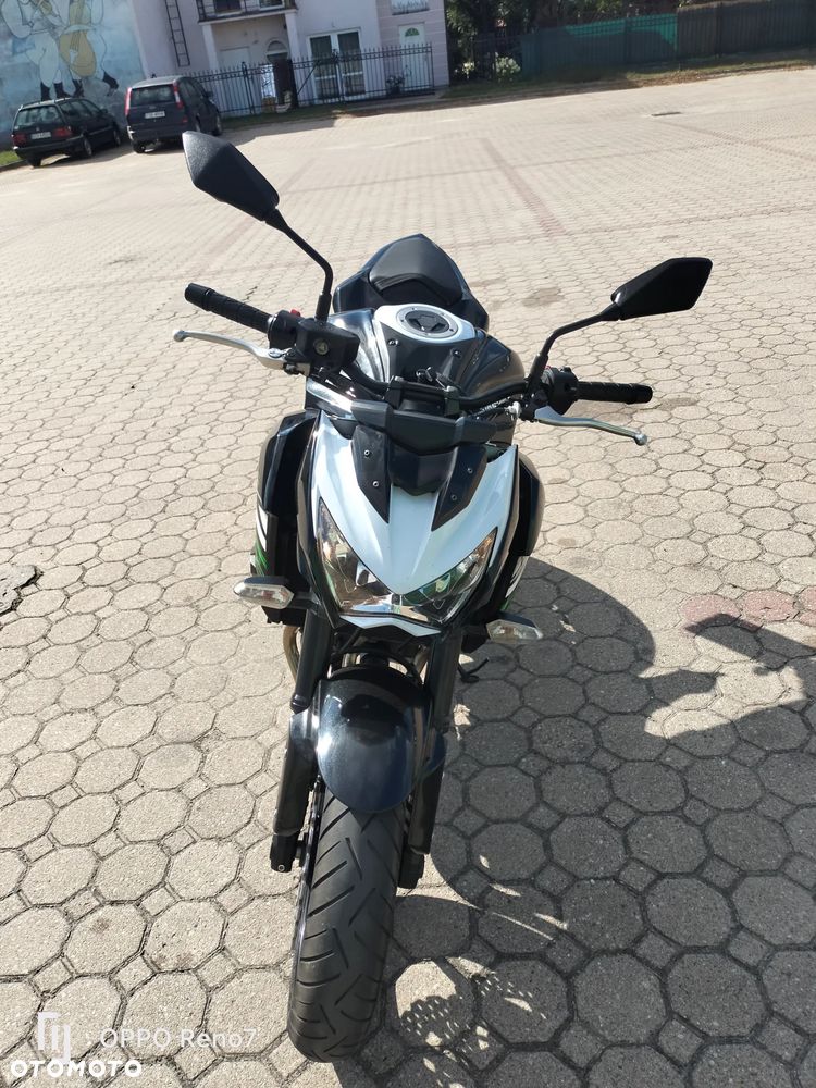 Kawasaki Z 900 - 6
