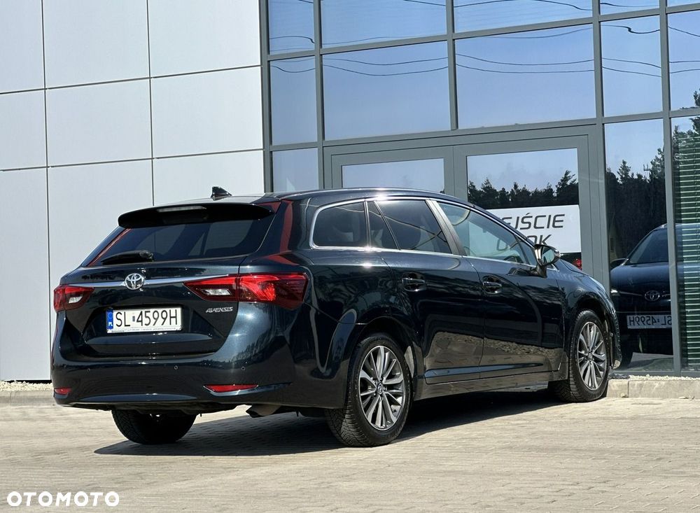 Toyota Avensis 2.0 D-4D Selection - 7