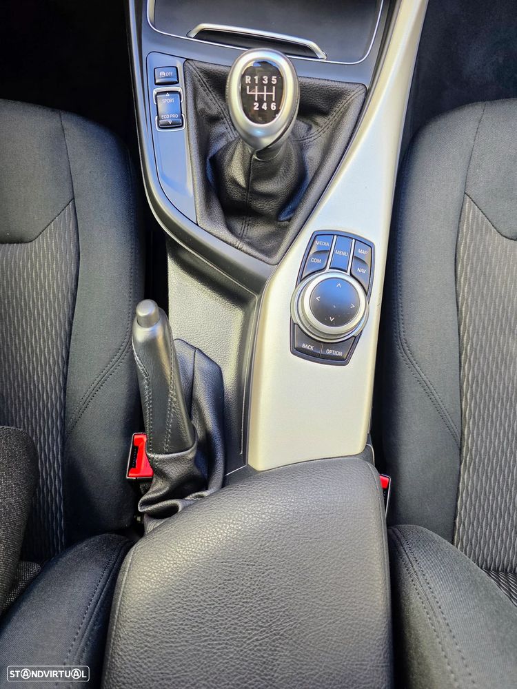 BMW 116 d EfficientDynamics - 48