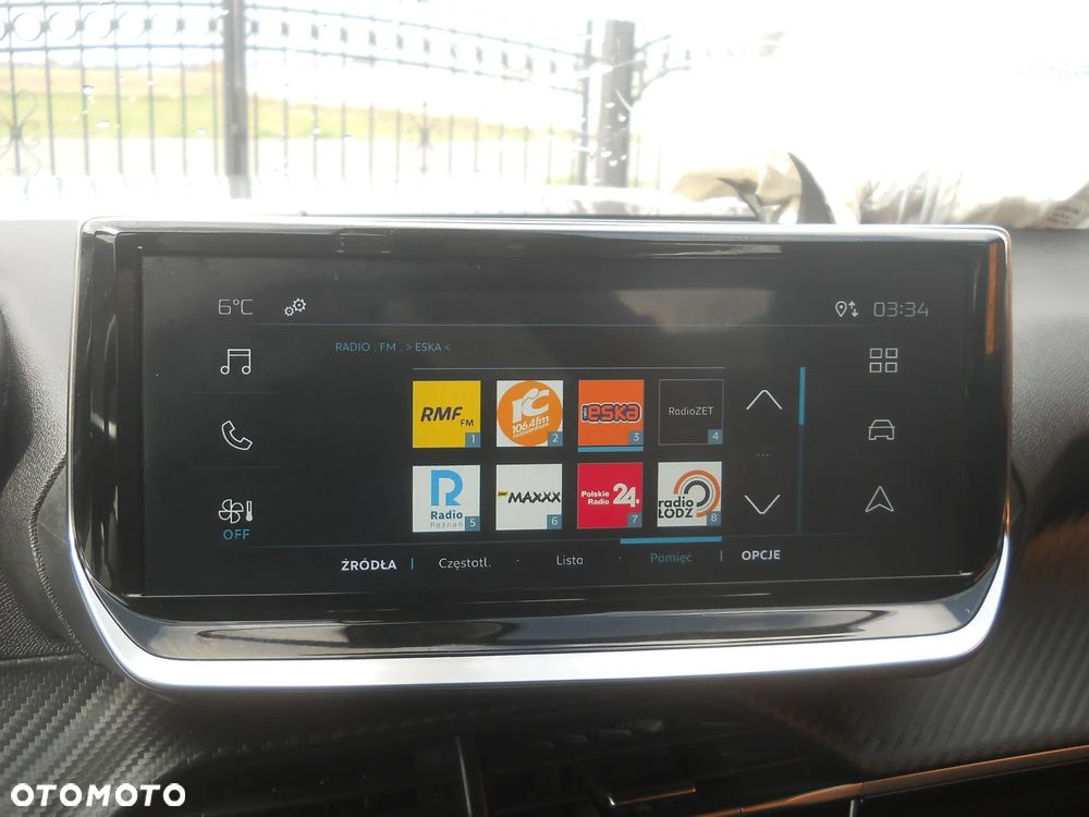 Peugeot 2008 156 Active - 12