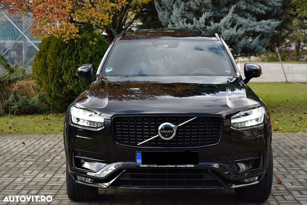 Volvo XC 90 B5 D AWD Plus Dark - 3