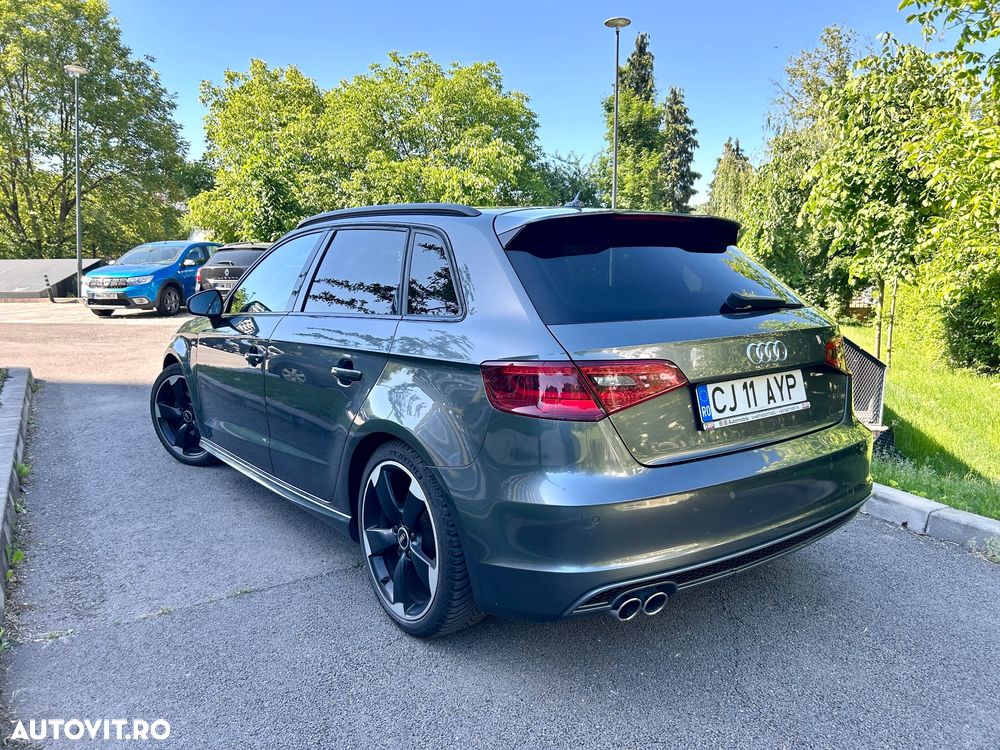 Audi A3 Sportback 2.0 TDI (clean diesel) S tronic S line Sportpaket - 4