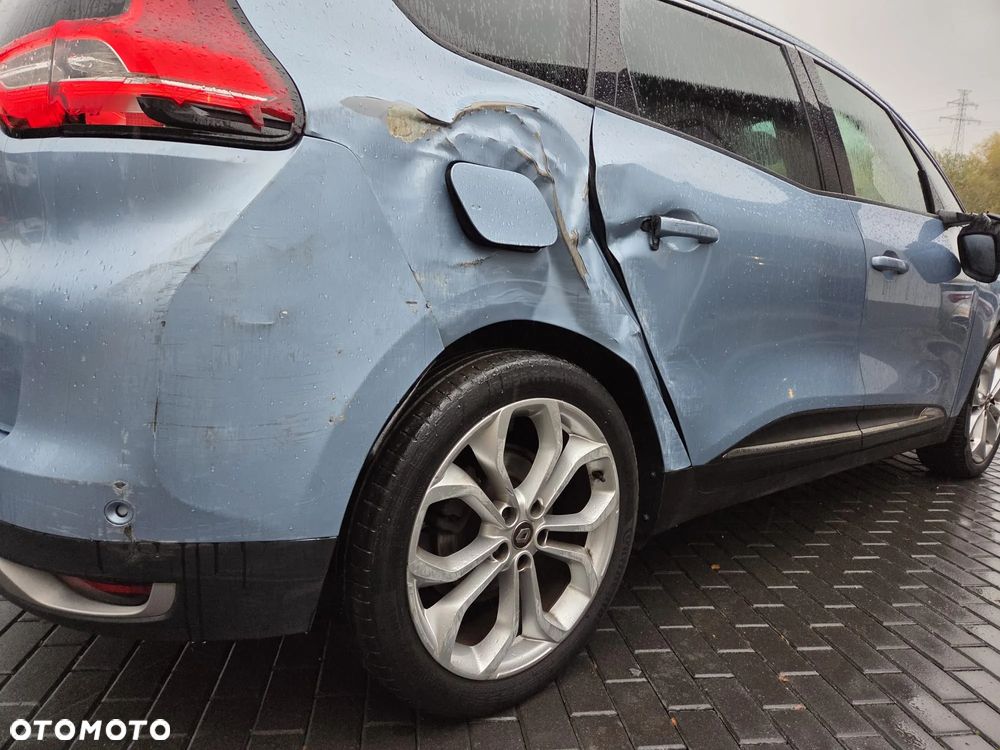 Renault Grand Scenic BLUE dCi 120 EDC BUSINESS EDITION - 26