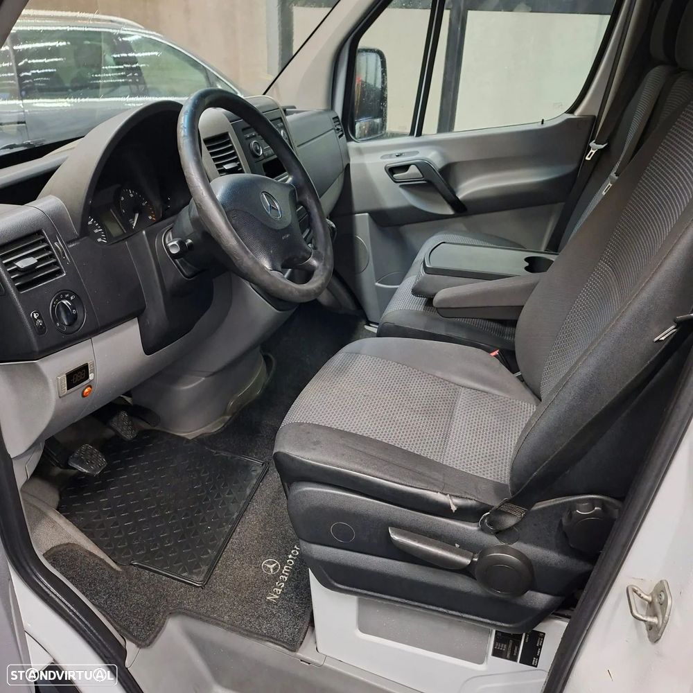 Mercedes-Benz SPRINTER - 5