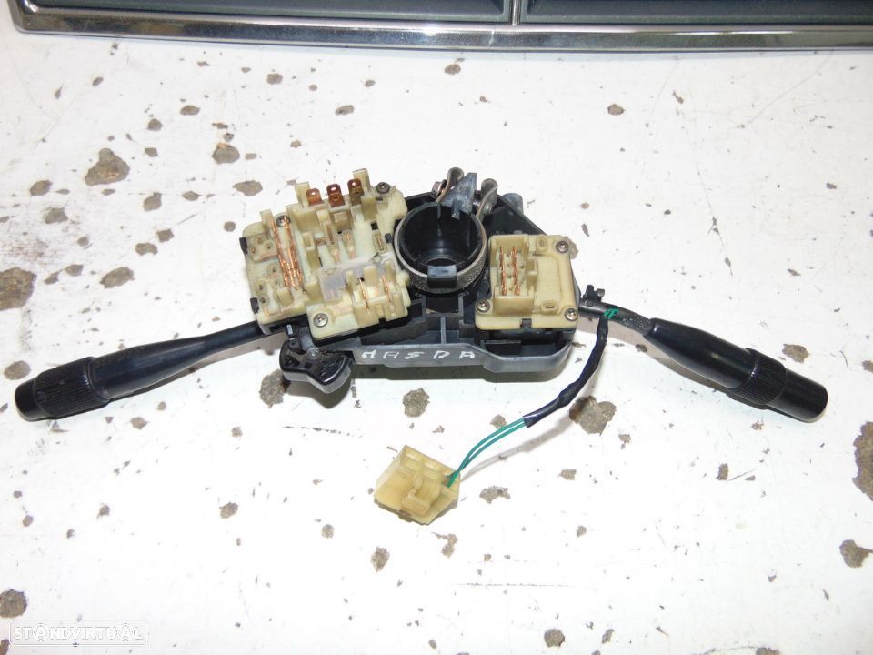 Mazda 929 grelha/Volante - 10