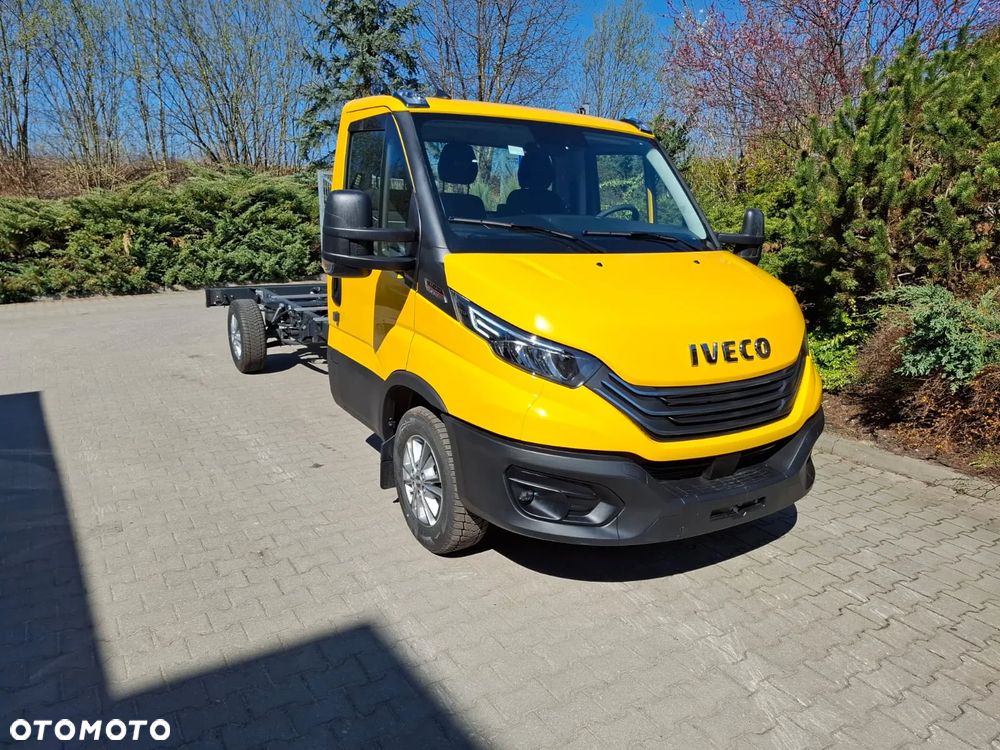 Iveco DAILY 35S21 - 2