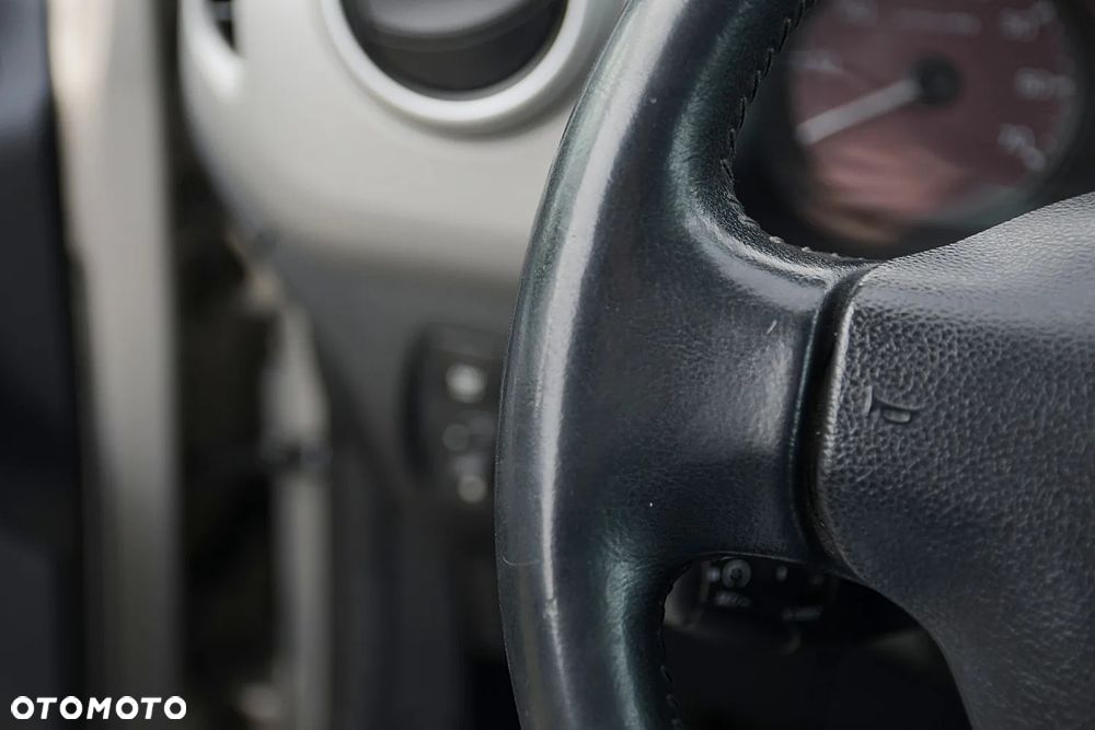 Citroën Berlingo 1.6 HDi 110 FAP Multispace Exclusive - 31