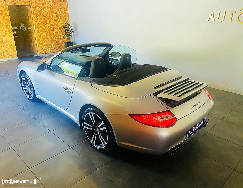 Porsche 911 Série F - 9