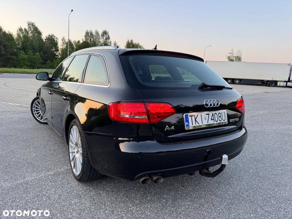 Audi A4 Avant 2.0 TDI - 8