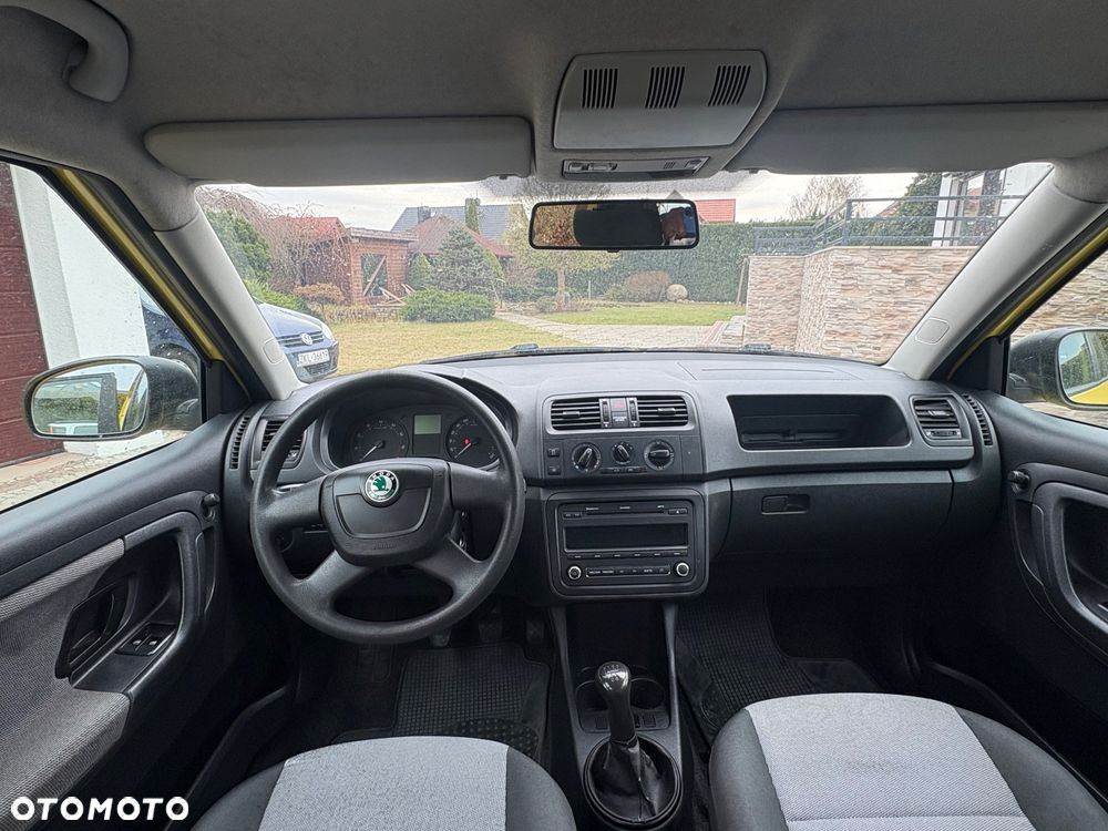 Skoda Fabia 1.2 HTP FAMILY - 13